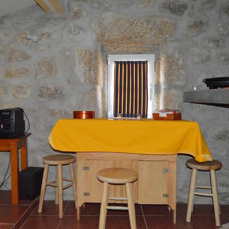 Casa De Amigos Apartment Monsanto Bagian luar foto