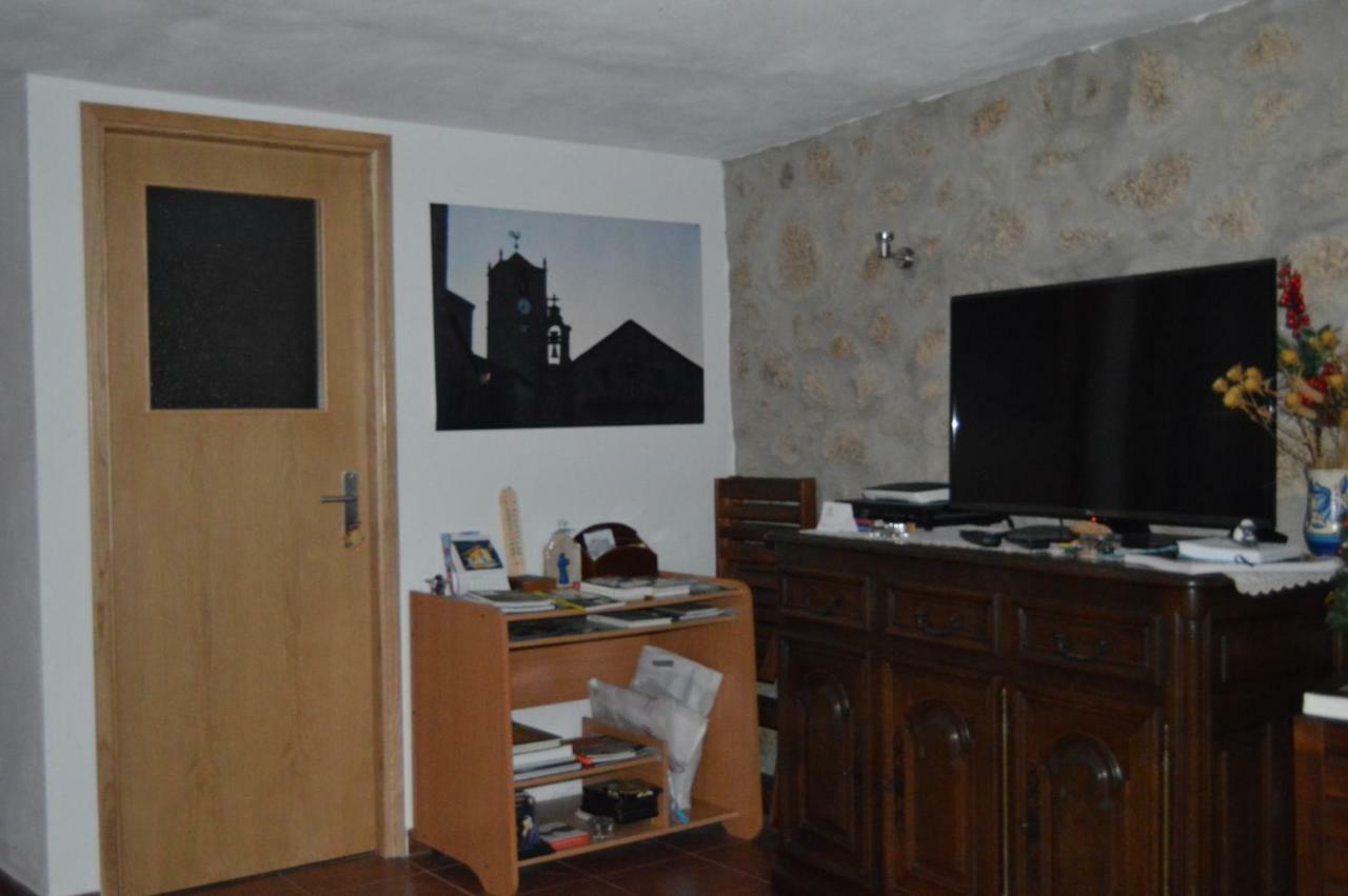 Casa De Amigos Apartment Monsanto Bagian luar foto